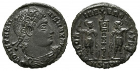 CONSTANTINO I. Follis. (Ae. 1,23g/15mm). 330-333 d.C. Siscia. (RIC 219). Anv: Busto laureado y drapeado de Constantino I a derecha, alrededor leyenda:...
