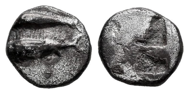 Mysia. Kyzikos. Obol. 550-500 BC. (Sng von Aulock-7328). Anv.: Two tunny fish sw...