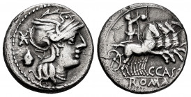 Cassius. C. Cassius. Denarius. 126 BC. Rome. (Ffc-554). (Craw-266/1). (Cal-408). Anv.: Head of Roma right, urn and X behind. Rev.: Liberty in quadriga...