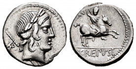 Crepusius. Publius Crepusius. Denarius. 82 BC. Rome. (Ffc-658). (Craw-361/1c). (Cal-523). Anv.: Laureate head of Apollo right, sceptre over shoulder, ...