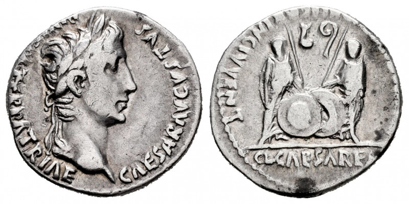 Augustus. Denarius. 7-6 BC. Lugdunum. (Ffc-22). (Ric-207). (Cal-852). Anv.: CAES...