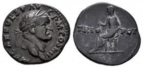 Vespasian. Denarius. 72-73 AD. Rome. (Ric-359). Anv.: IMP CAES VESP AVG P M COS IIII, laureate head right. Rev.: Vesta seated left holding simpulum; T...