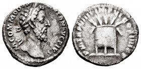 Commodus. Denarius. 184 AD. Rome. (Ric-81). Rev.: P M TR P VIIII IMP VII COS IIII P P. Modius filled with grain ears. Ag. VF/Almost VF. Est...60,00. ...