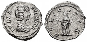 Julia Domna. Denarius. 196-211 AD. Rome. (Ric-551). Anv.: IVLIA AVGVSTA, Bust right. Rev.: FELICITAS, Felicitas standing left, honding caduceus ans sc...