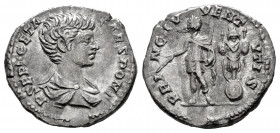 Geta. Denarius. 200-202 AD. Rome. (Ric-18). (Bmcre-234-239). (Rsc-157b). Anv.: P SEPT GETA CAES PONT, bare-headed and draped bust to right. Rev.: PRIN...