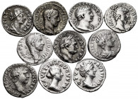 Lot of 10 different denarius from the Roman Empire. TO EXAMINE. Choice F/VF. Est...200,00. 


 SPANISH DESCRIPTION: Lote de 10 denarios diferentes ...