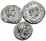 Lot of 3 denarius, Julia Domna, Julia Mamaea and Septimius Severus. TO EXAMINE. Choice F/Almost VF. Est...90,00. 


 SPANISH DESCRIPTION: Lote de 3...