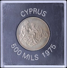 CYPRUS: 500 Mils (1975) in copper-nickel with shielded Arms within wreath on obverse. Hercules and the Nemean lion on reverse. Inside official case. (...
