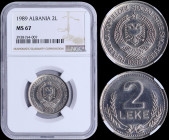 ALBANIA: 2 Leke (1988) in copper-nickel with national Arms and date below. Value between wheat inside beaded circle on reverse. Inside slab by NGC "MS...