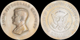 USA: Bronze medal featuring President John F Kennedy (1961). Part of the series of Inaugural medals for eleven U.S. Presidents. Obv: Profile of Presid...