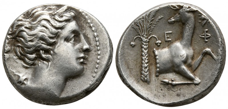 Ionia. Ephesos circa 340-330 BC.
Octobol AR

16mm., 4,97g.

Bust of Artemis...