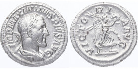 235 - 36 d.C. Maximino I. Denario. Ag. EBC+. Est.100.