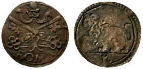 ROMA. Leone X (1513-1521) Quattrino (g. 0,7). Chiavi decussate sormontate da triregno; sotto, ROMA. R/ Leone passante a sn. con una zampa su globo; al...