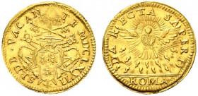 ROMA. Sede Vacante (1667) Scudo d’oro 1667 (g, 3,38) Stemma sormontato da cappello cardinalizio, da chiavi decussate e da padiglione R/ Colomba dello ...