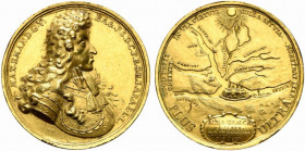 Germania. Baviera. Massimiliano II Emanuele (I governo 1679-1705) Medaglia in AE dorato 1688 per la conquista di Belgrado (opus: Georg Hautsch) (42,5m...