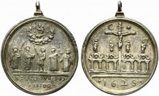 ROMA. Medaglia con appiccagnolo per l’Anno Santo 1625. (Ø 39 mm) Crocifisso tra i portali delle quattro Basiliche romane; all’esergo, 1625 R/ In alto ...