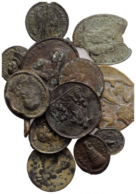 Lotto di 13 medagliette devozionali XVI°- XIX sec. AE - Med. BB