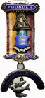 Distintivo-badge massoneria inglese con smalti. YENTON LODGE RAM n. 719 1921 con iscrizione AUDAX OMNIA PERPET I. FENWICK BIRMINGHAM FOUNDER. (Lunghez...