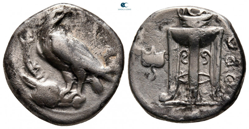 Bruttium. Kroton circa 425-350 BC. 
Nomos AR

21 mm, 7,45 g

Eagle, with he...