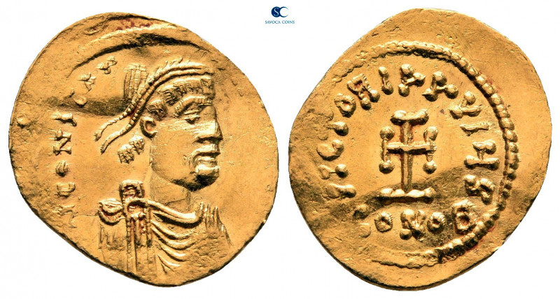 Constans II AD 641-668. Constantinople
Tremissis AV

18 mm, 1,38 g

[...]CO...