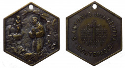 Medaglietta di forma esagonale con la raffigurazione di s.Antonio della Grotta - Montepaolo - 

n.a.

 Worldwide shipping