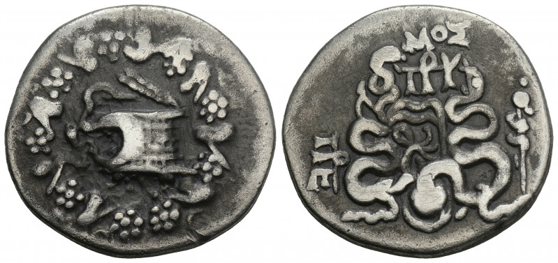 Ancients Greek
MYSIA. Pergamum. Roman Rule (ca. 133-67 BC). AR cistophorus. 76-6...
