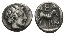 Greek
Troas, Neandreia, late 5th / early 4th cent. BC, AR obol 0.57gr. 8.6gr.
Laureate head of Apollon facing right Ram standing right. NEA-N around...