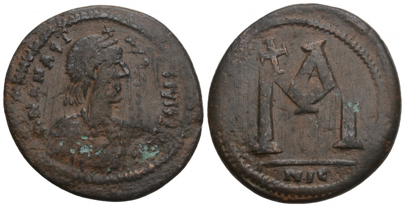 Byzantine
 Anastasius I AD 491-518. Nikomedia Follis Æ 9.1gr. 28.4mm.