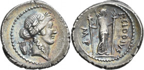 Publius Clodius Turrinus (42 v.Chr.): Denar, Rom. Lorbeerkopf des Apollo nach Rechts, Lyra links. / Diana zwischen zwei Fackeln stehend, P CLODIVS M F...