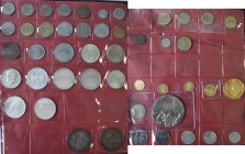 Alle Welt: Sammlung diverse Münzen und Medaillen, darunter ein paar Silbermünzen, dabei auch eine Goldmedaille auf W.A. Mozart (22g) und der Stadt Bad...