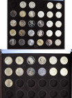 Bundesrepublik Deutschland 1948-2001: Sammlung 5 DM Gedenkmünzen, überwiegend in polierter Platte. Dabei von den ersten vier nur Schiller und Baden, a...