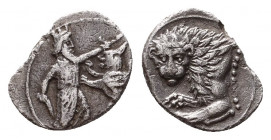 Greek Obol, Ca. 350-300 BC. AR
ACHAEMENID EMPIRE. Time of Artaxerxes III (Circa 340 BC). Obol. Uncertain mint in Cilicia.
Obv: Forepart of lion left...