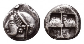 Greek Obol, Ca. 350-300 BC. AR

Condition: Very Fine

Weight: 1.2 gr
Diameter: 8 mm