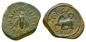 Ephesos, Ionia. AE Tessera . 1st Century AD.
Obv. KHΡIΛIC ωΔE ΠΡOC ΠAΛVPIN, bee.
Rev.Є - Φ, stag kneeling left, head reverted; CKωΠI in exergue.
SN...