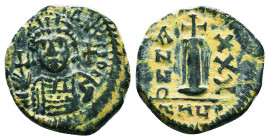 Byzantine Coins, 7th - 13th Centuries
Justinian I. A.D. 527-565. AE 
Condition: Very Fine

Weight: 5.1 gr
Diameter: 20 mm