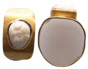 Ancient Roman Gold Carnelian Cameo ring with a bust 
Roman, 1st century AD - Europe
Condition: Very Fine

Weight: 3.7 gr
Diameter: 21 mm