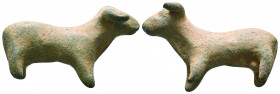 Ancient Roman Bronze Bull Statue, c. 1st-2nd century AD.

Condition: Very Fine

Weight: 29.6 gr
Diameter: 42 mm