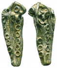 Ancient Silver Fligree objects

Condition: Very Fine

Weight: 2.5 gr
Diameter: 35 mm