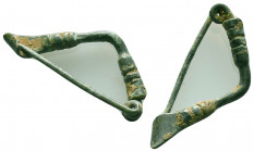Ancient Bronze Fibula

Condition: Very Fine

Weight: 4.5 gr
Diameter: 40 mm