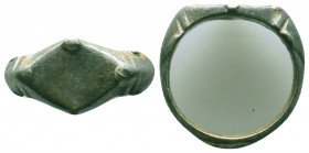 Ancient Roman Decorated Silver Archers Ring, Ae

Condition: Very Fine

Weight: 9.2 gr
Diameter: 26 mm