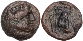 EUBOIA KARYSTOS
AE-Dichalkon 3.-2. Jh. v. Chr. Vs.: Kopf des Herakles mit Löwenskalp n. r., Rs.: KA, Kopf eines mit Opferbändern geschmückten Stiers ...
