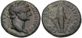 LYDIEN PHILADELPHIA
Domitianus, 81-96 n. Chr. AE-Trichalkon unter Lagetas Vs.: Kopf mit Lorbeerkranz n. r., Rs.: Kultbild der Artemis Anaitis v. v. B...