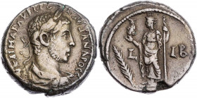 ÄGYPTEN ALEXANDRIA
Severus Alexander, 222-235 n. Chr. BI-Tetradrachme 232/233 n. Chr. (= Jahr 12) Vs.: gepanzerte und drapierte Büste mit Lorbeerkran...