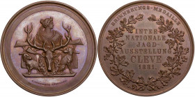 STÄDTEMEDAILLEN DEUTSCHE STÄDTE
Kleve Bronzemedaille 1881 v. H. Weckwerth, Nürnberg Erinnerungsmedaille der Internationalen Jagdausstellung Cleve, Vs...