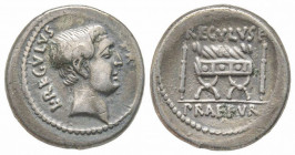 Roman Republic, L. Livineius Regulus, Rome, 42 BC, Denarius, AG 3.63 g.
Ref: Crawford 494/31, Sydenham 1113 - Good VF