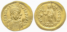 Anastasius 491-518, Solidus, Constantinople, AD 492-507, AU 4.36 g.
Ref: Sear 3 - Near EF