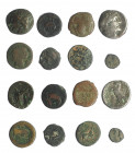 GRECIA ANTIGUA. Lote de 8 monedas: 7 bronces y 1 tetradracma ptolemaica. RC/BC+.