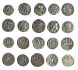 REPÚBLICA ROMANA. Lote de 10 denarios: anónimos (2), Aelia, Cupiennia, Matiena, Servilia, Julia, Papia, Renia, Cornelia. BC+/MBC.