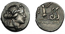 REPÚBLICA ROMANA. VOLTEIA. Denario. Roma (78 a.C.). R/ Ceres en biga de serpientes. AR 3,46 g. 17,4 mm. CRAW-385.3. FFC-1231. Erosión al borde. MBC.