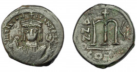IMPERIO BIZANTINO. TIBERIO II CONSTANTINO. Follis. Constantinopla. AE 12,41 g. 30,4 mm. SBB-430. MBC.